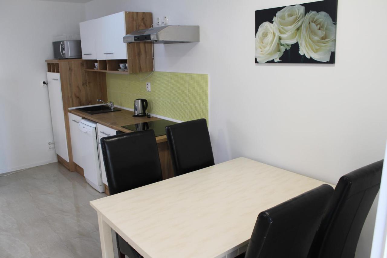 Apartmany Pri Auparku Piest'any Exterior photo