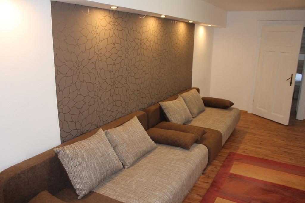 Apartmany Pri Auparku Piest'any Exterior photo