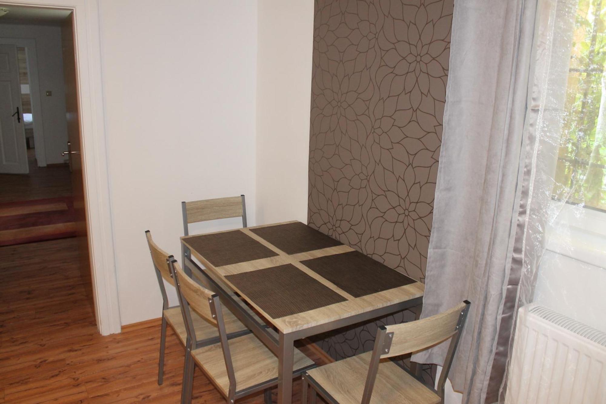 Apartmany Pri Auparku Piest'any Exterior photo